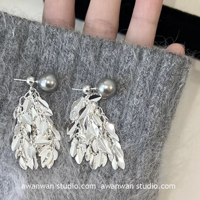 阿婉清冷感羽毛流苏烟灰珍珠耳钉