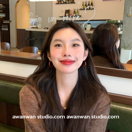 阿婉Wan  安哥拉红素圈～简约日常款百搭方圆脸耳饰夸张耳圈