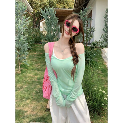 铅笔莓莓 【03.21/20:00新品】限时3天到手6折！！绿色纯欲罩衫