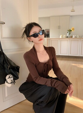 铅笔莓莓【02.09/20:00新品】限时前3天到手6折！！系带正肩上衣