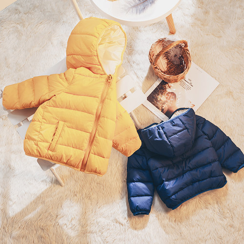 羽绒服中大童连帽保暖轻便短款