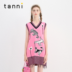 tanni甜美俏皮减龄中长款无袖提花针织V领连衣裙TN11KN202A
