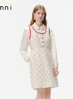 tanni25秋新款蓝色花朵蕾丝A型裙摆收腰修身背心连衣裙TO31DR017A