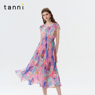 tanni早春新款 收腰百褶连衣裙TO11DR035A 优雅气质印花司马克无袖