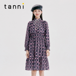 tanni25秋季 通勤休闲浪漫复古木耳边立领简约连衣裙TM31DR056B 款