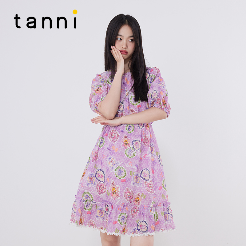 tanni松紧露腰中长款连衣裙女