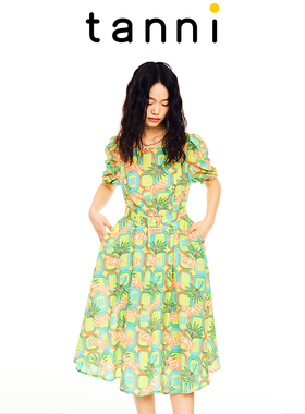 tanni新款度假休闲温柔法式X版长款泡泡袖连衣裙TL11DR256A