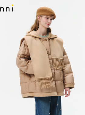 tanni25冬新款慵懒可拆卸围巾卡其色毛呢拼接羽绒服TO31DJ015A