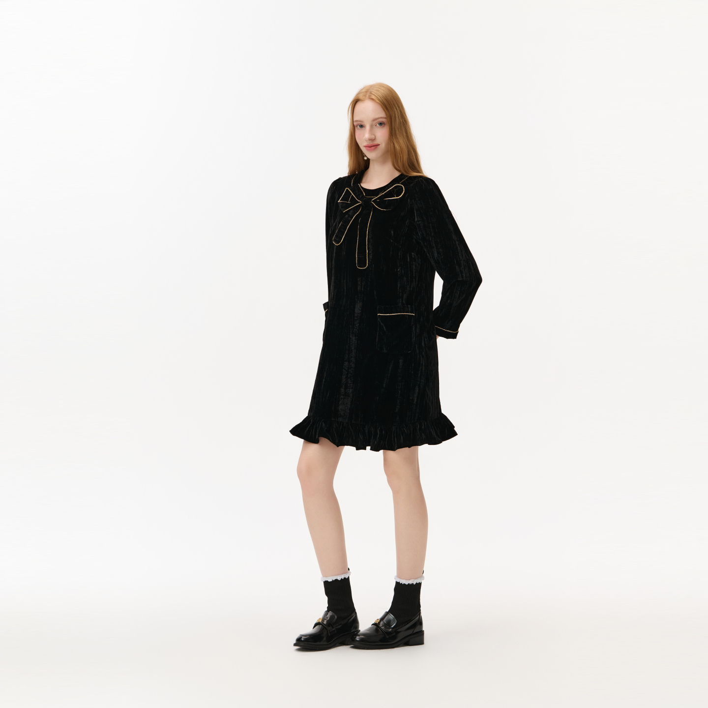 tanni25秋冬新款优雅气质荷叶边泡泡袖黑色丝绒连衣裙TO31DR025A