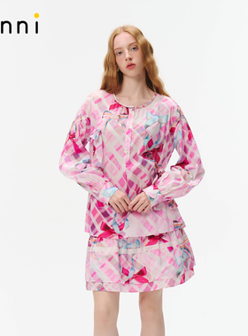 tanni25秋新款清新温柔风长袖纯棉格纹圆领印花上衣TO31BL202A