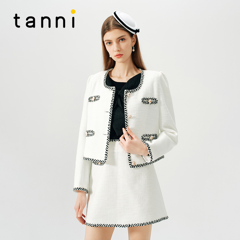 tanni小香风花呢短款廓形外套