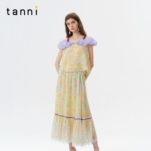tanni印花露肩荷叶边上衣半身裙