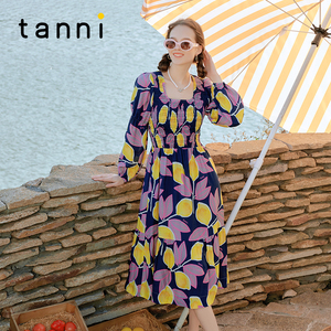 tanni度假风柠檬女孩印花司马克A字显瘦印花连衣裙女TN11DR163A