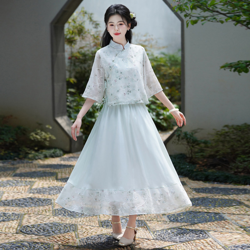 2026夏季新款新中式国风改良旗袍刺绣印花上衣女茶服工作套装