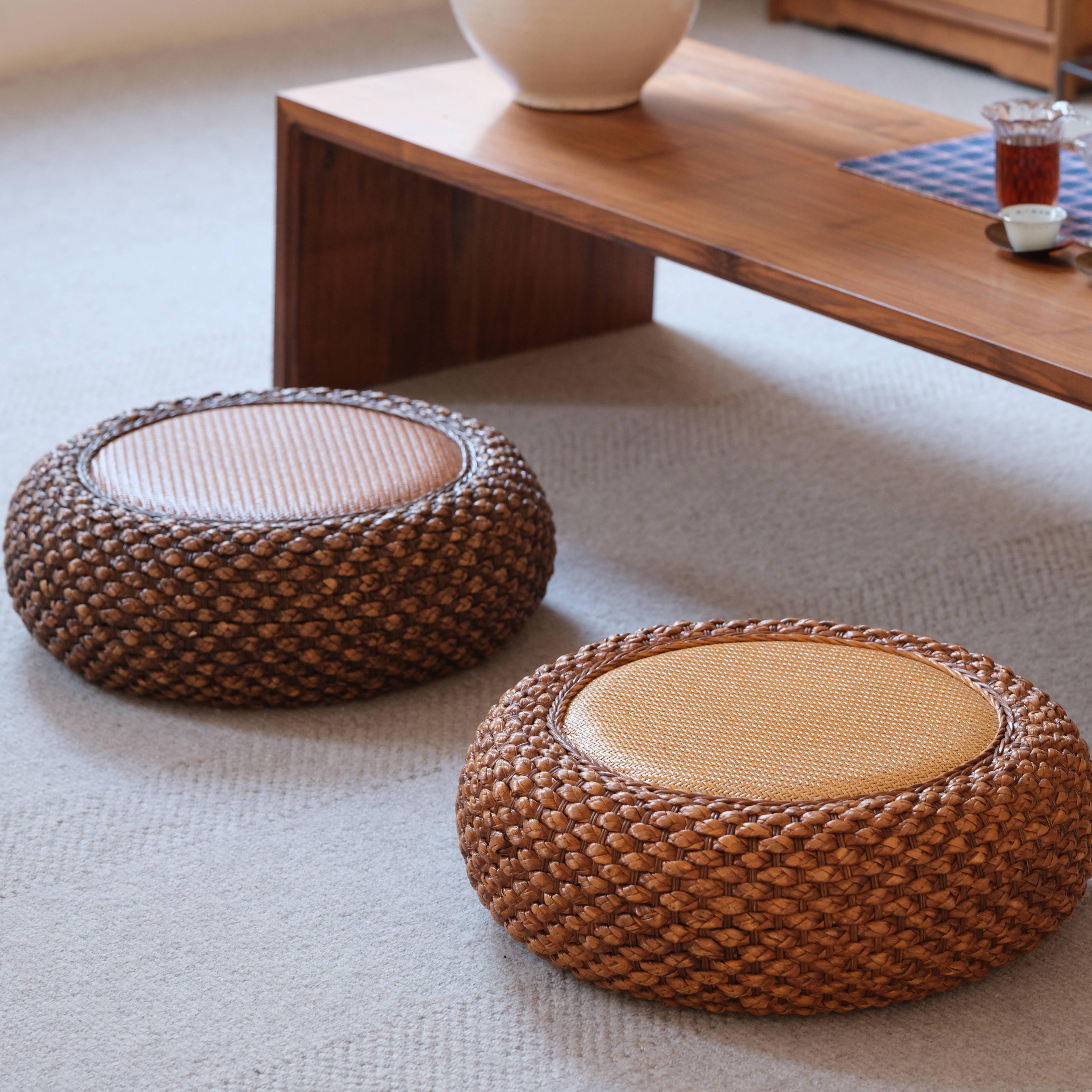 藤编蒲团坐垫日式榻榻米