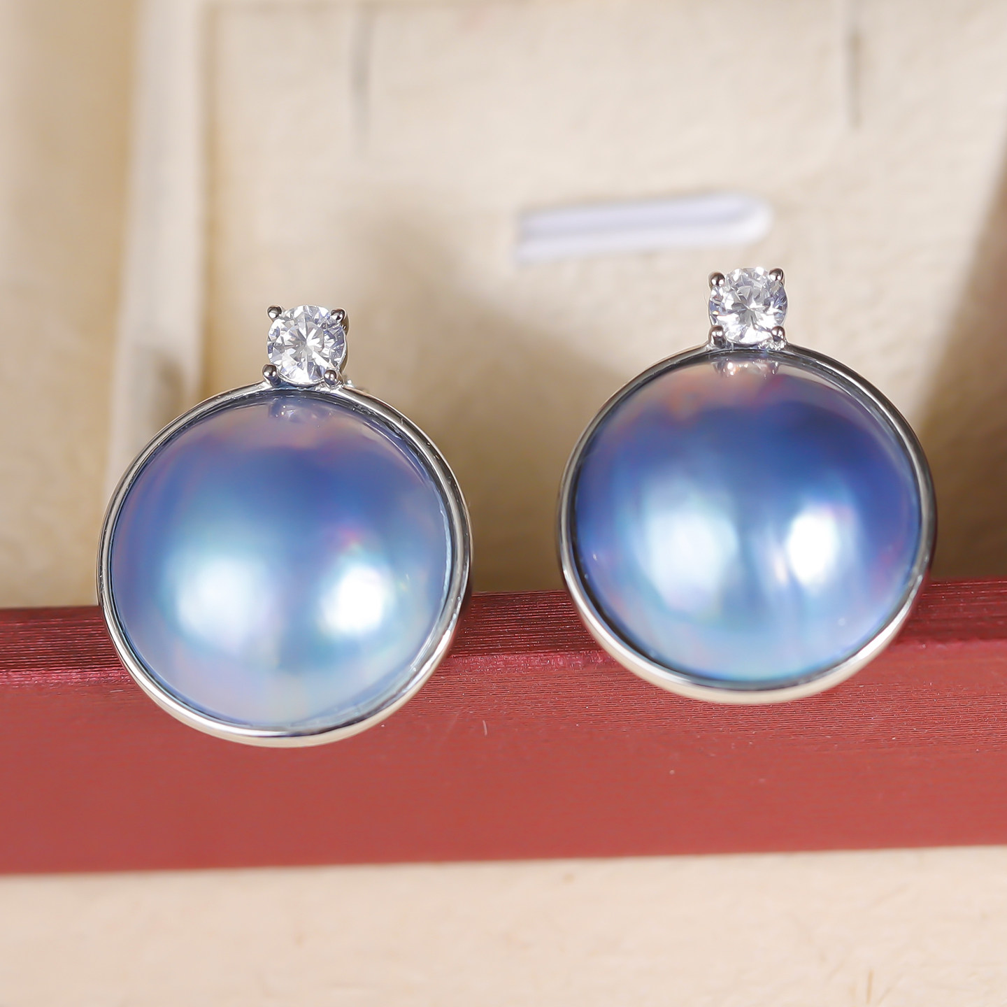 承悦珠宝 特别漂亮的蓝色马贝珠耳夹时尚大气戴妃珍珠耳钉蚊香盘,珠宝/钻石/翡翠,耳饰,淘宝优惠券,粉丝福利购,淘宝优惠卷