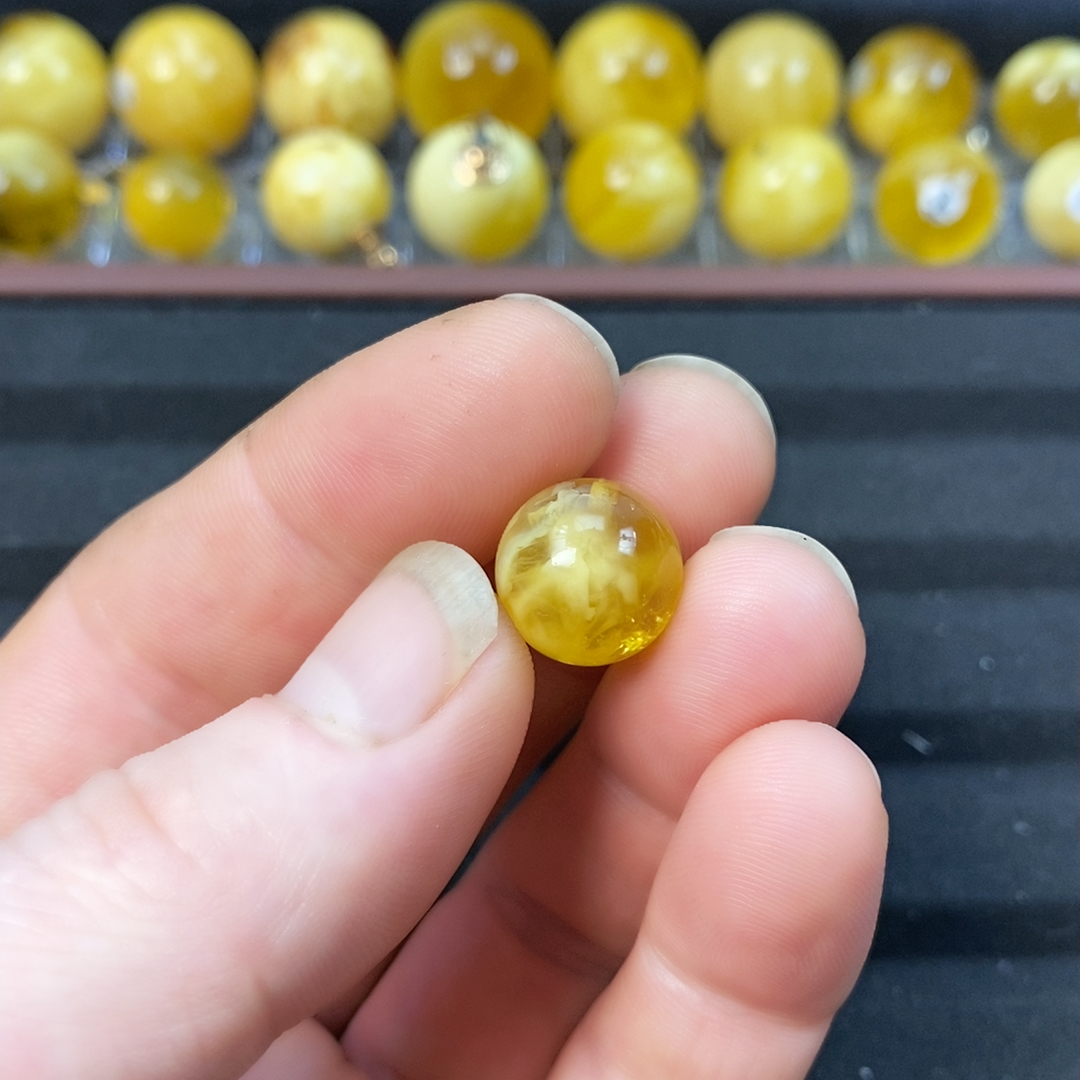 1-2/13+荧光蜜蜡单珠