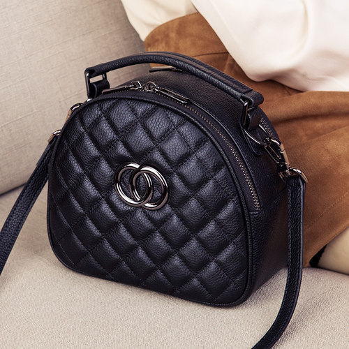 今年流行爆款超火小众女士斜挎包