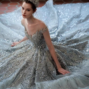 新娘主纱迎宾纱 风格 高级定制2025新品 婚纱酒店大拖尾宫廷欧式