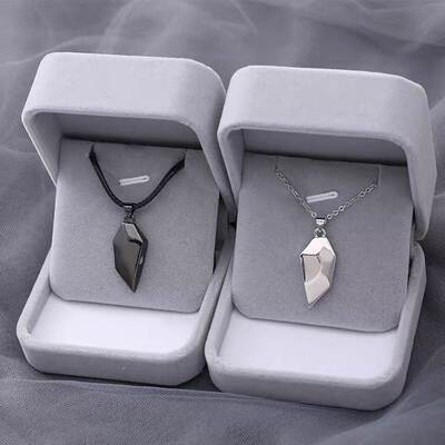 Magnetic Couple Necklace For Lovers Gothic Punk Heart Pendan