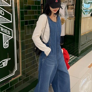 韩国东大门2025春夏新款减龄宽松后拉链露背阔腿牛仔背带裤女长裤