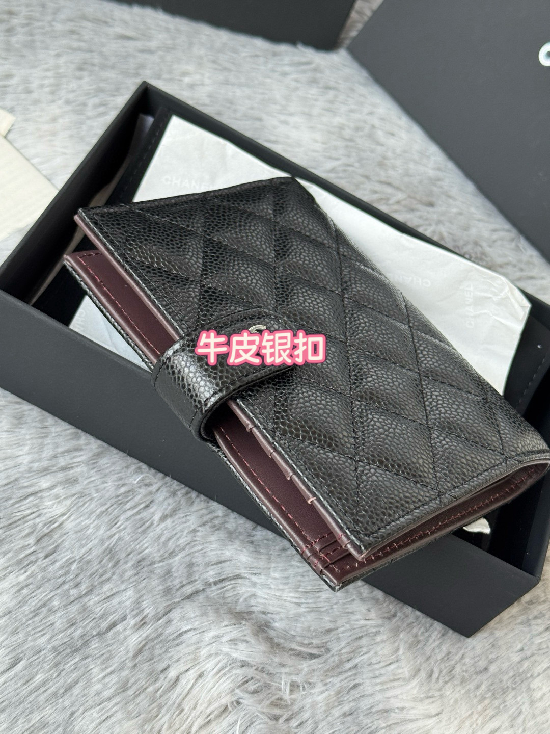 牛皮菱格护照夹鱼子酱金扣银扣两折钱夹真皮钱包大容量多卡位短款