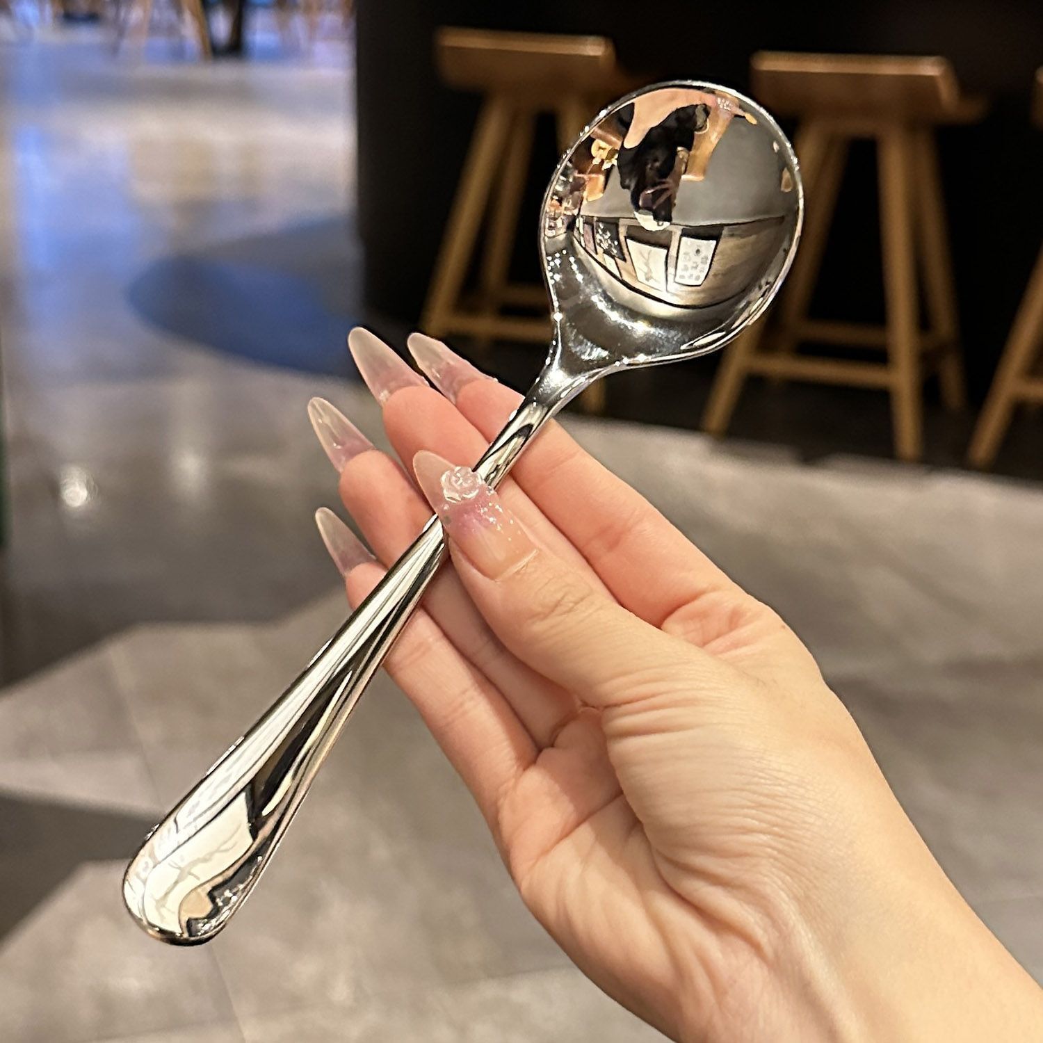 不锈钢星级设计款勺子