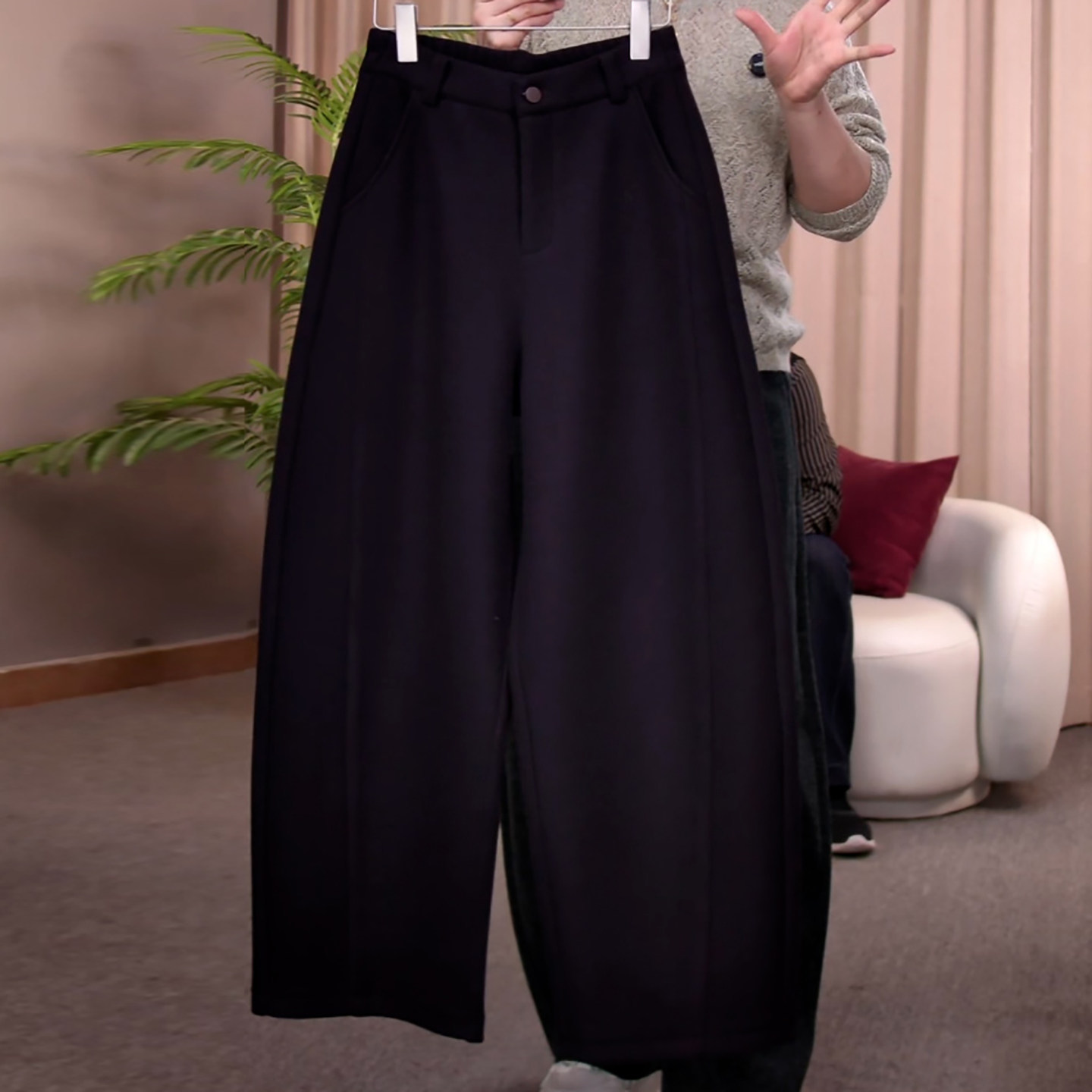 时尚百搭加绒加厚绵羊毛弯刀裤女