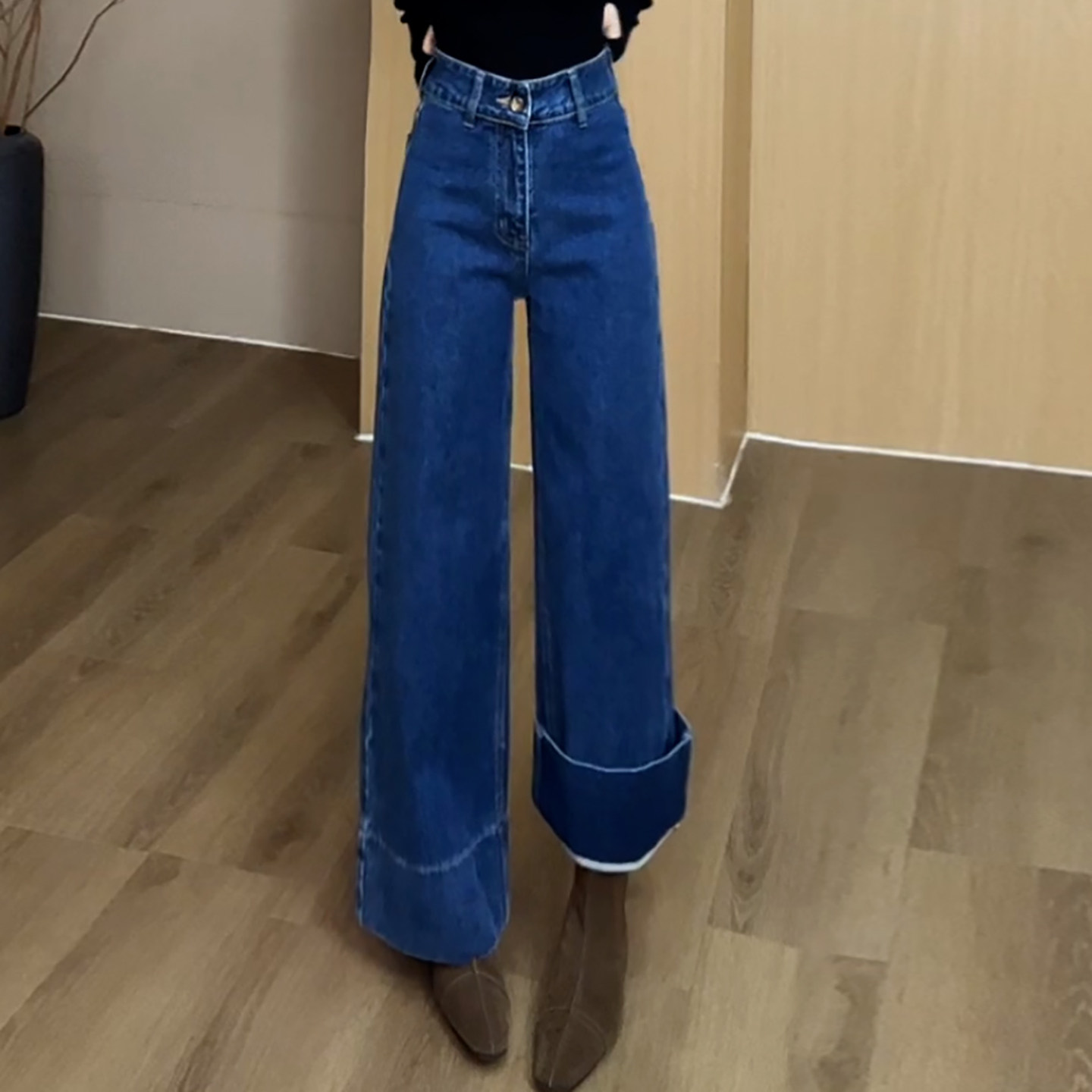 Ader高腰显瘦牛仔裤女2026春季新款深蓝色时尚百搭卷边直筒阔腿裤,女装/女士精品,大码裤装,淘宝优惠券,粉丝福利购,淘宝优惠卷