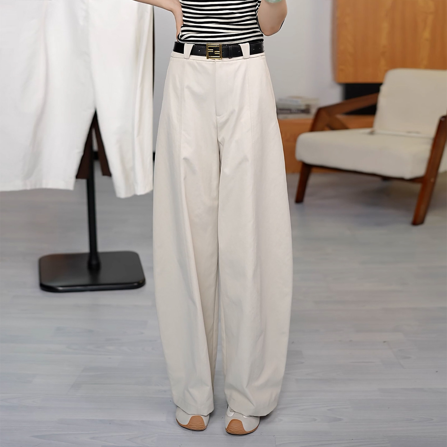 Ader简约百搭高腰垂感休闲阔腿裤女2026秋季新款舒适显瘦时尚潮裤