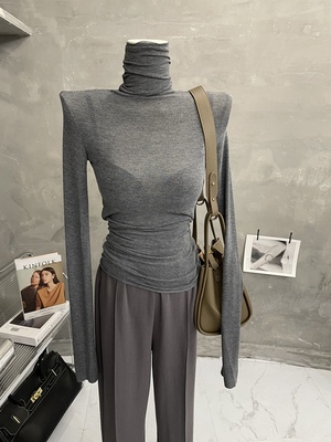 长袖薄款女修身堆堆领打底衫T恤