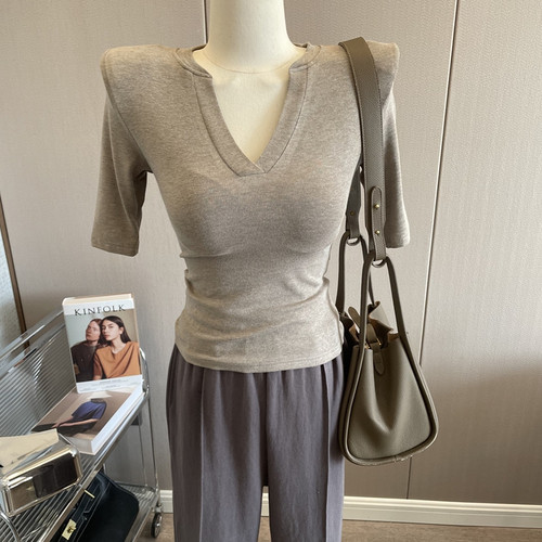 垫肩上衣修身五分袖T恤打底衫女