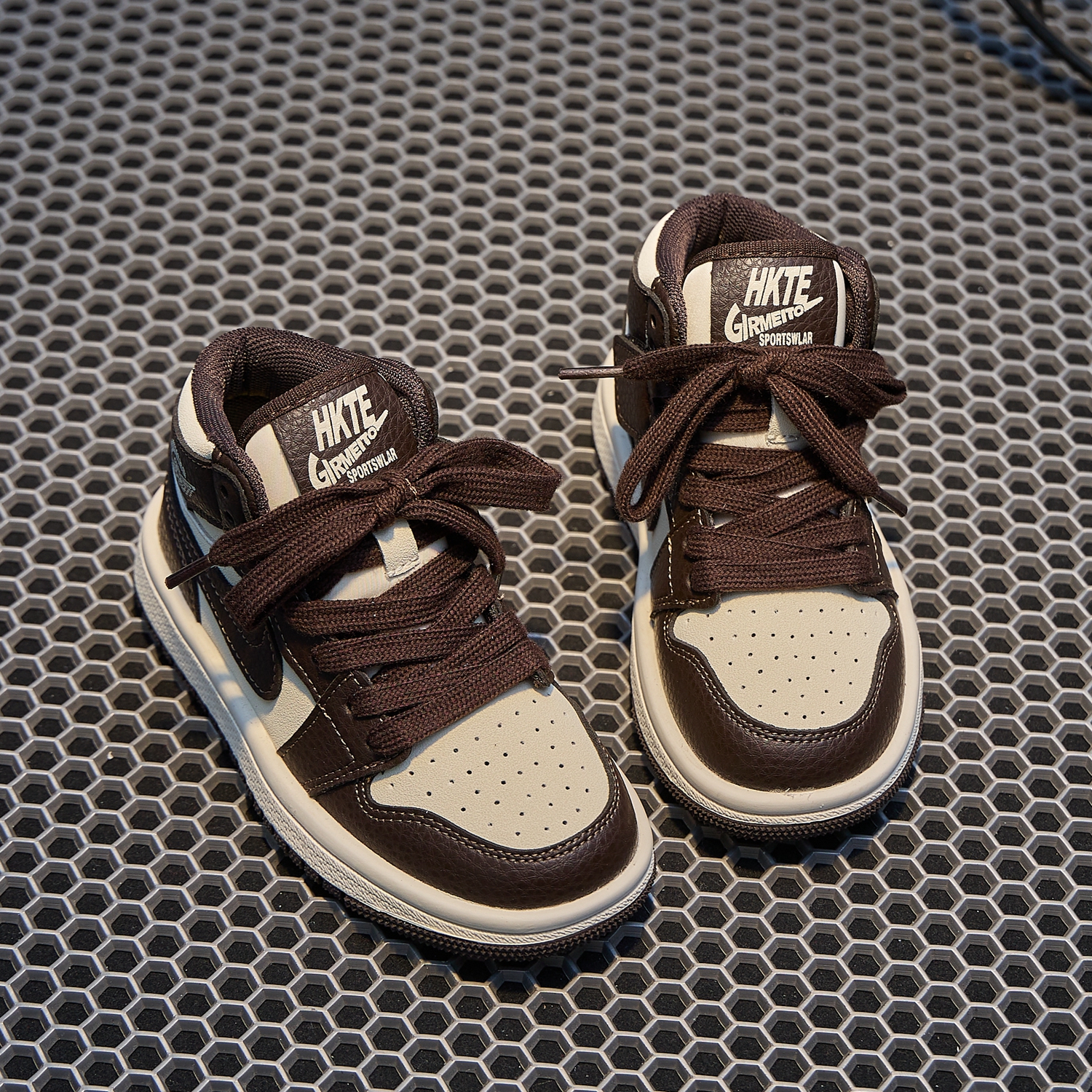 儿童运动鞋2025秋冬款新款男童鞋子高帮篮球鞋女童中大童潮牌板鞋