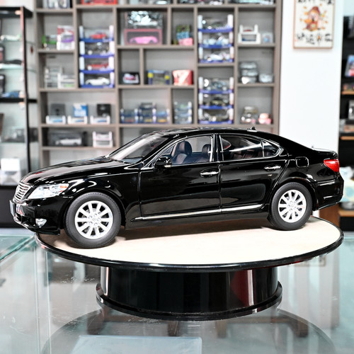 LS460NOREV合金118全开汽车模型