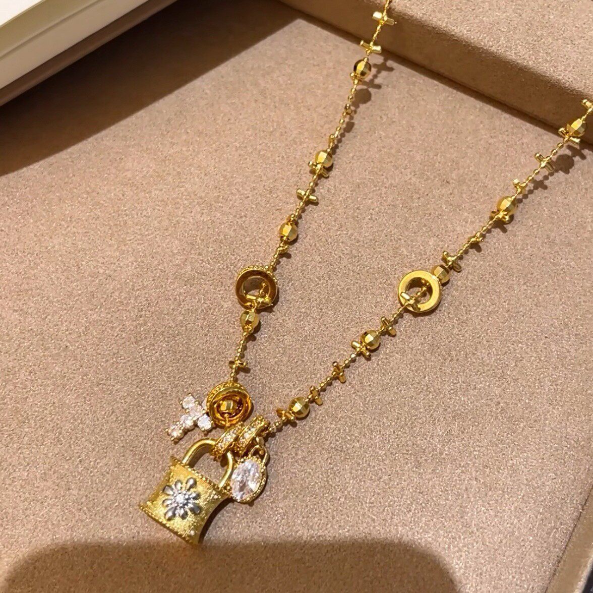 金店同款沙金十字架锁骨链女款