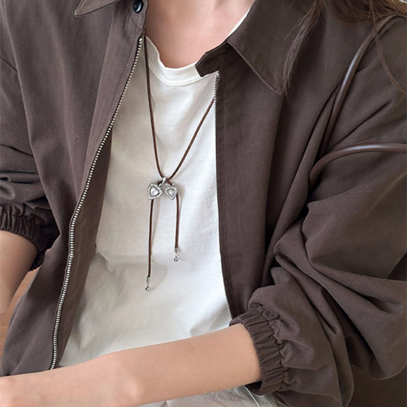 银色爱心锆石绳子项链女高级感小众设计锁骨链长款毛衣链装饰配饰