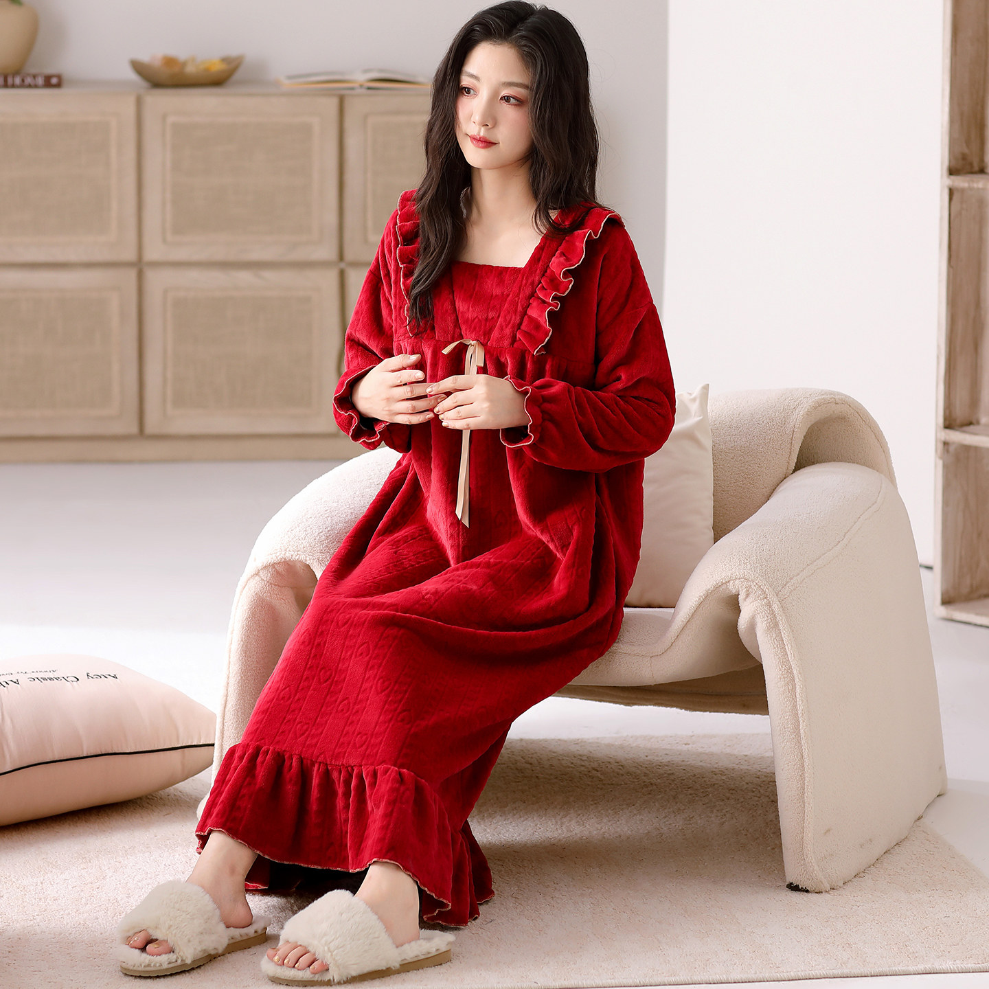 睡衣女士冬季加绒加厚保暖珊瑚绒中年妈妈睡裙红色大码家居服套装