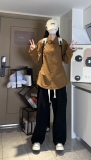 咖啡色
