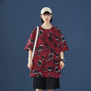 2022夏新款百搭时尚宽松情侣T恤潮流圆领男港风印花711T06