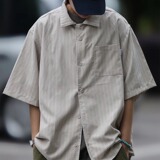 卡其色