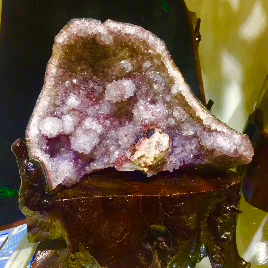 奇石推荐城堡，天然乌拉圭水晶花簇原矿原石摆件