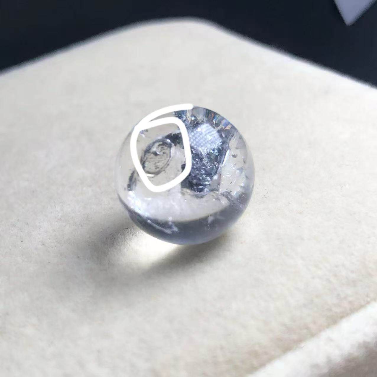 14mm（无任何优化和注胶）老矿天然水晶水胆流沙单珠