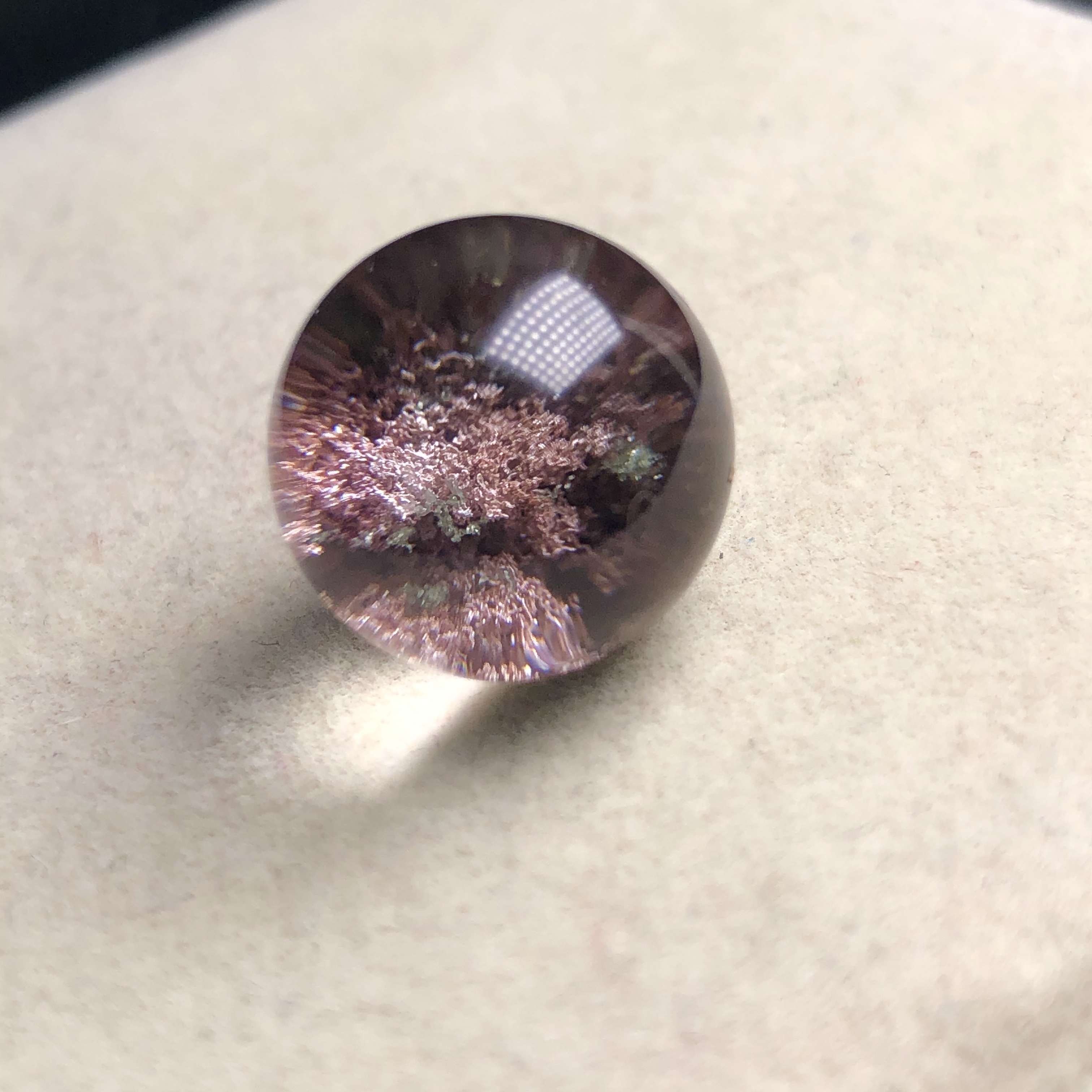 15.2毫米(无任何优化和注胶)天然彩色莫奈花园幽灵单珠