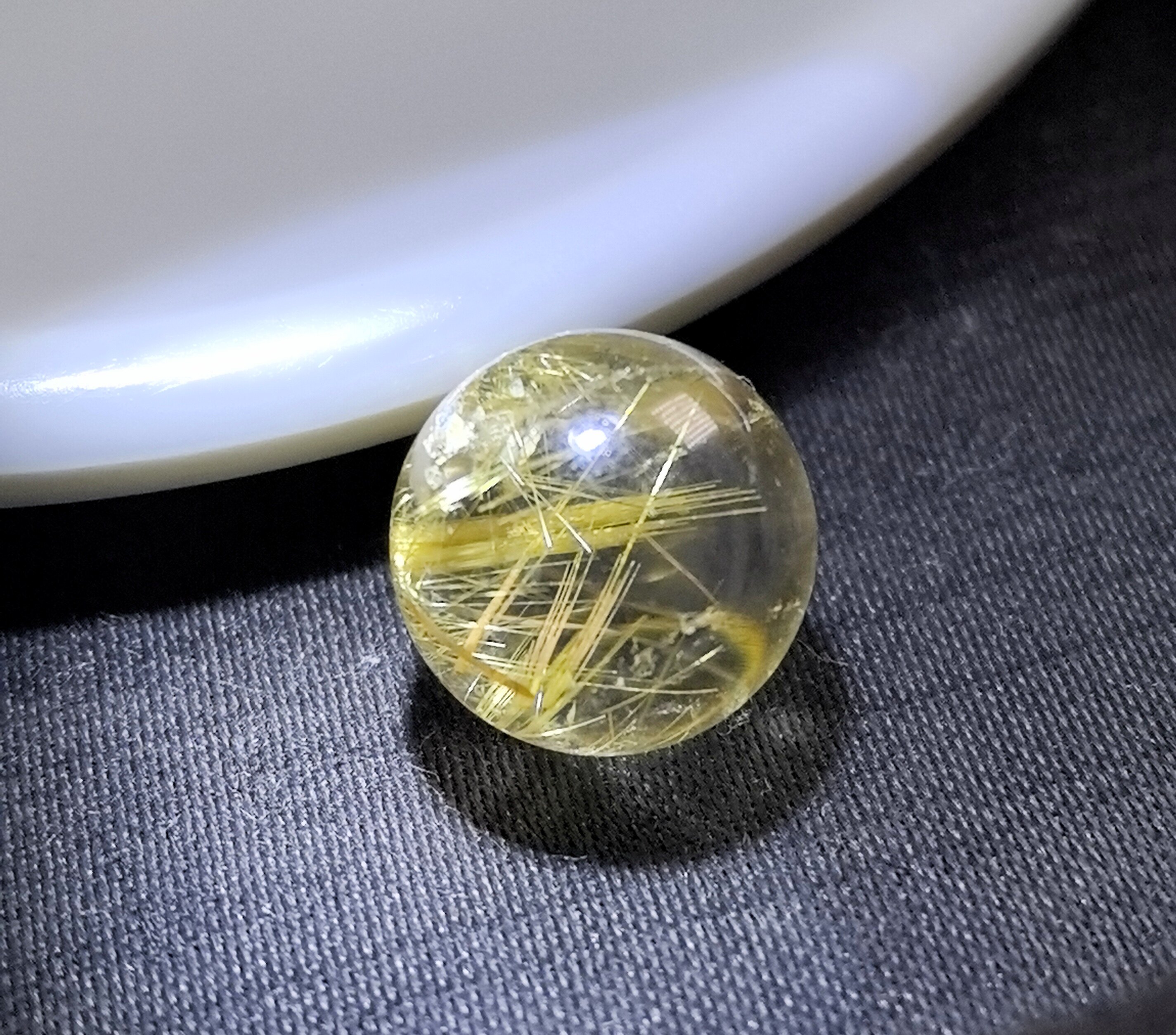 12㎜无任何优化大漏福利天然猫眼钛晶花共生方解石单珠