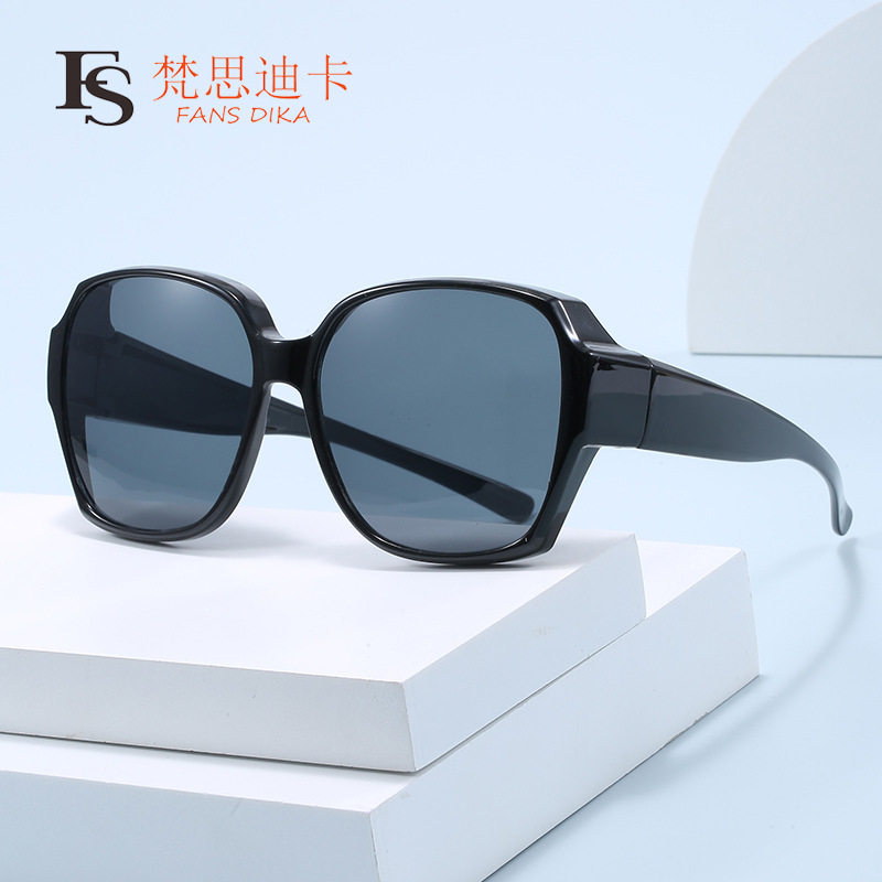 新款时尚近视偏光套镜太阳镜男女大框个性多功能套镜太阳眼镜,ZIPPO/瑞士军刀/眼镜,太阳眼镜,淘宝优惠券,粉丝福利购,淘宝优惠卷