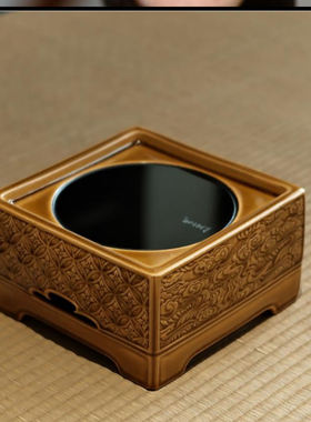 梵山堂赤金琉璃电炉长宽：17.8cm高：10cm面板：16cm功率：1000W