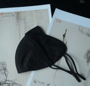 慢蓝真丝香云纱口罩22 x 16 Cm