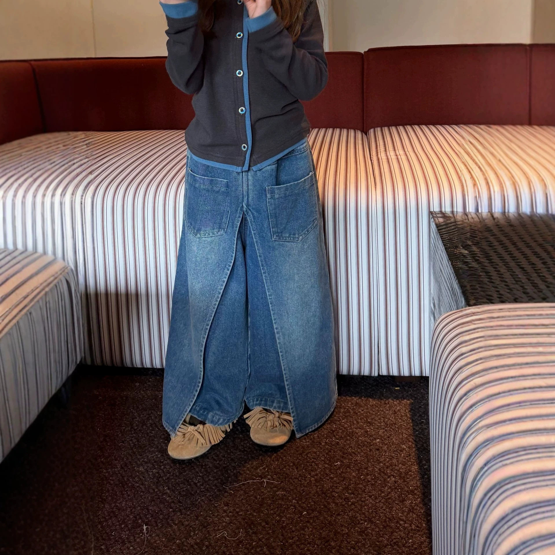 女童2026秋季新款复古时髦开叉裙裤儿童潮流个性牛仔长裤女孩裤子