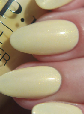 美国OPI指甲油微闪s022浅黄色buttafly可爱奶黄杏仁黄免烤不可剥