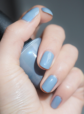 OPI指甲油冷海蓝I60细闪浅蓝色check out the old geysirs丹宁蓝